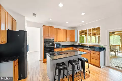 42837 Crossbow Ct, Ashburn, VA 20147 photo 13