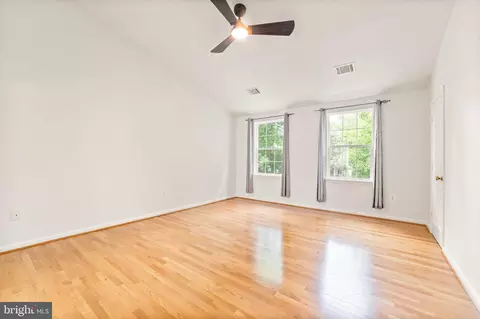 42837 Crossbow Ct, Ashburn, VA 20147 photo 41