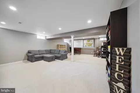 159 Peyton Rd, Sterling, VA 20165 photo 34