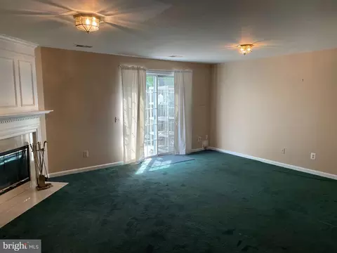 43321 Parlor Sq, Ashburn, VA 20147 photo 10
