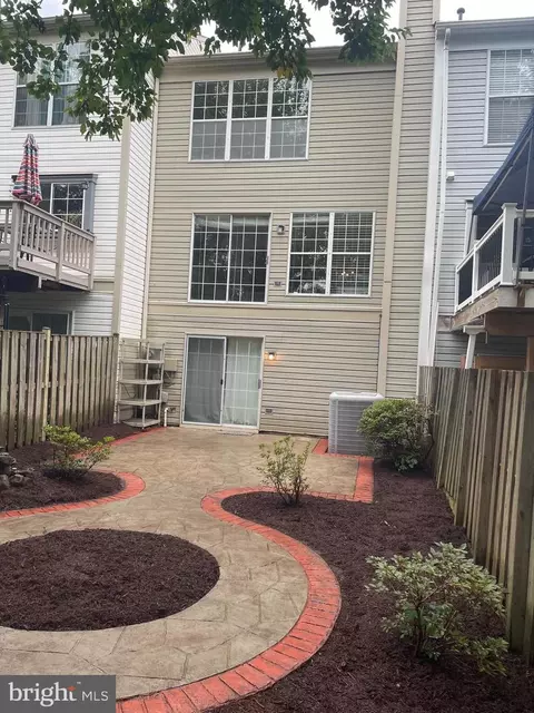 43321 Parlor Sq, Ashburn, VA 20147 photo 17