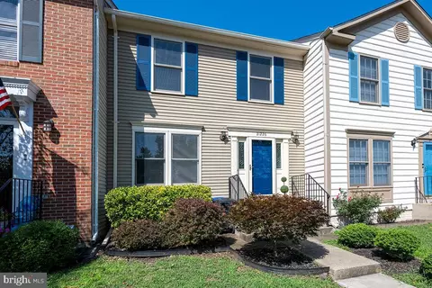 21226 Hedgerow Ter, Ashburn, VA 20147