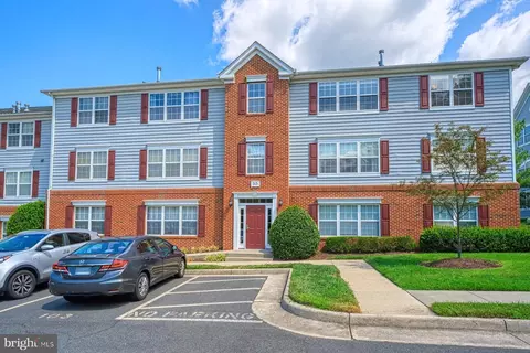 513 Constellation Sq SE #F, Leesburg, VA 20175