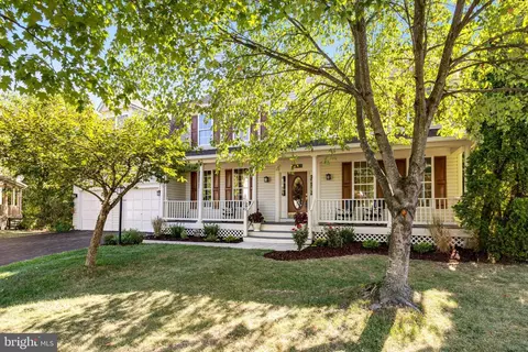 42835 Bluestone Ct, Broadlands, VA 20148 photo 2
