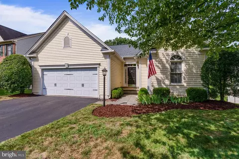 20989 Fowlers Mill Cir, Ashburn, VA 20147