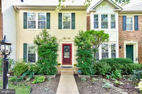 20486 Ashley Ter, Sterling, VA 20165