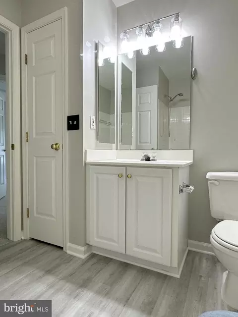 43391 Malin Ct, Ashburn, VA 20147 photo 32