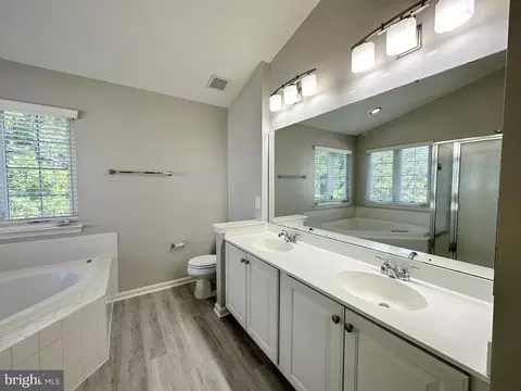 43391 Malin Ct, Ashburn, VA 20147 photo 24