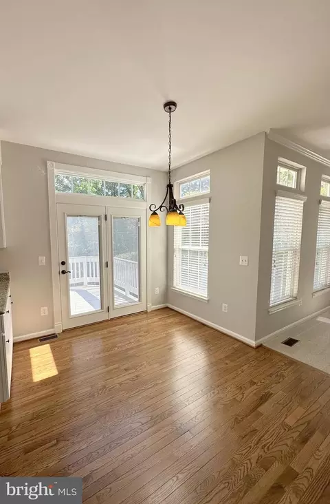 43391 Malin Ct, Ashburn, VA 20147 photo 11