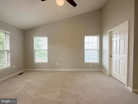 43391 Malin Ct, Ashburn, VA 20147 photo 23