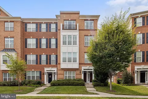 23497 Buckland Farm Ter, Ashburn, VA 20148