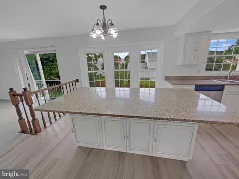 1919 E Beech Rd, Sterling, VA 20164 photo 7
