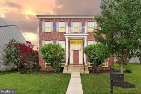 13571 Sylvan Bluff Dr, Leesburg, VA 20176