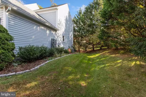 20454 Willowmere Ct, Sterling, VA 20165 photo 38