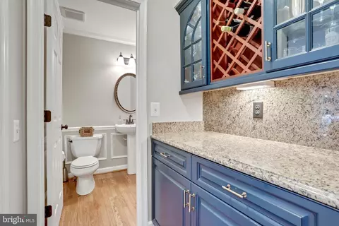 20454 Willowmere Ct, Sterling, VA 20165 photo 18