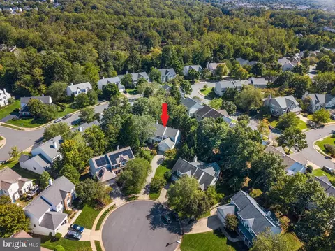 20454 Willowmere Ct, Sterling, VA 20165 photo 3
