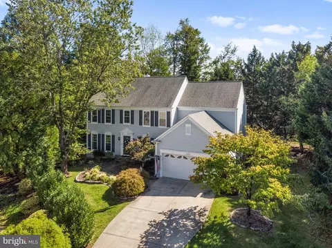 20454 Willowmere Ct, Sterling, VA 20165