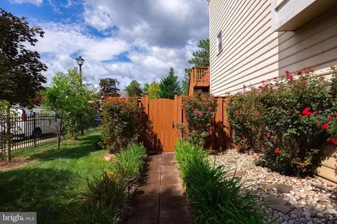 46802 Rabbitrun Ter, Sterling, VA 20164 photo 41
