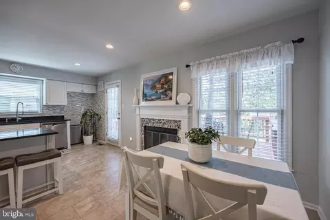 46802 Rabbitrun Ter, Sterling, VA 20164 photo 14