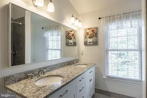 46802 Rabbitrun Ter, Sterling, VA 20164 photo 27