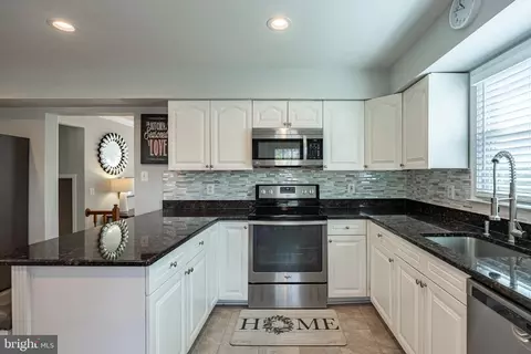 46802 Rabbitrun Ter, Sterling, VA 20164 photo 21