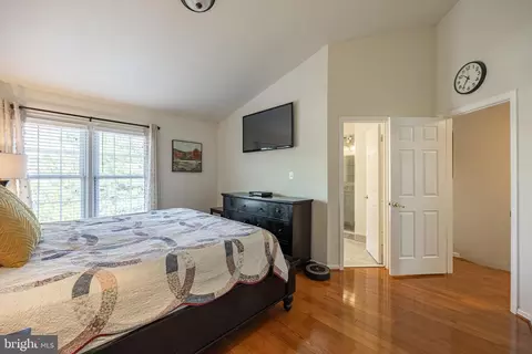 46802 Rabbitrun Ter, Sterling, VA 20164 photo 23