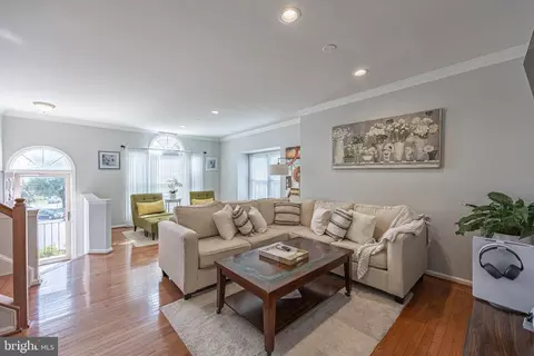 46802 Rabbitrun Ter, Sterling, VA 20164 photo 7