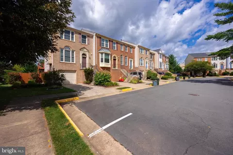46802 Rabbitrun Ter, Sterling, VA 20164 photo 49