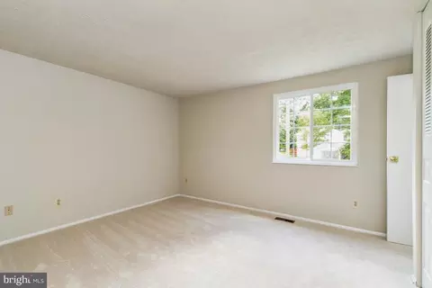 107 Forest Ridge Dr, Sterling, VA 20164 photo 20