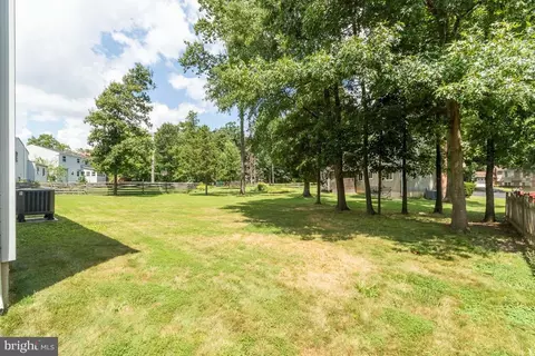 107 Forest Ridge Dr, Sterling, VA 20164 photo 31