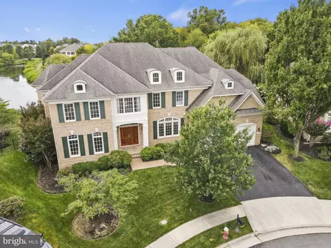 42747 Mirror Pond Pl, Ashburn, VA 20148 photo 2