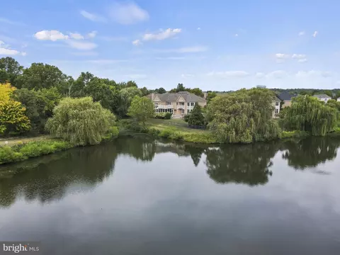 42747 Mirror Pond Pl, Ashburn, VA 20148 photo 4