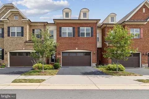 42586 Dreamweaver Dr, Brambleton, VA 20148