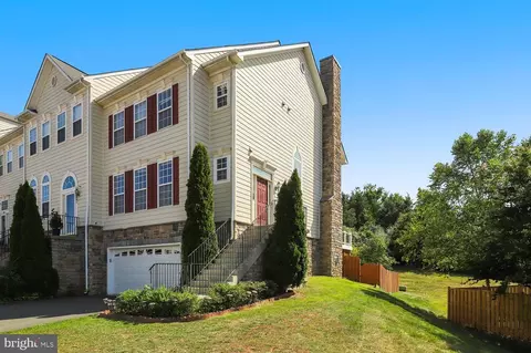 847 Bluefield Sq NE, Leesburg, VA 20176
