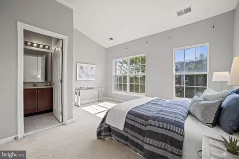 20407 Trails End Ter, Ashburn, VA 20147 photo 22