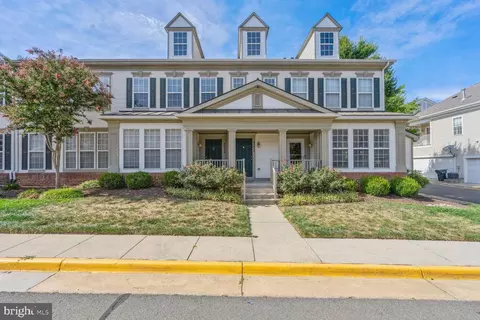 43098 Old Gallivan Ter, Ashburn, VA 20147
