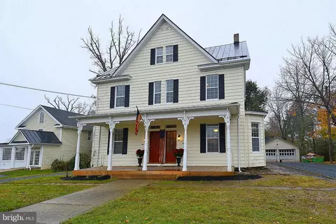 200 Main St, Purcellville, VA 20132
