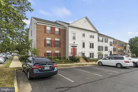 113 Fort Evans Rd SE #A, Leesburg, VA 20175