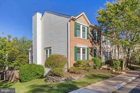 19942 Upland Ter, Ashburn, VA 20147 photo 3