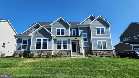 43066 Chinn Ridge Ct, Centreville, VA 20120