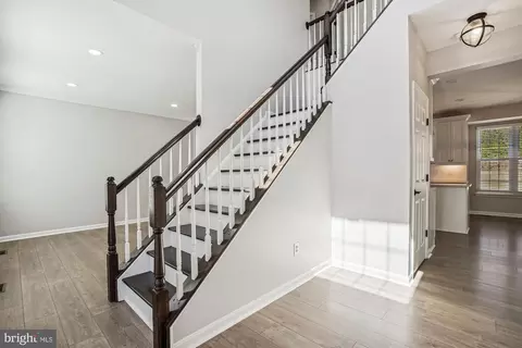 25836 Flintonbridge Dr, Chantilly, VA 20152 photo 5