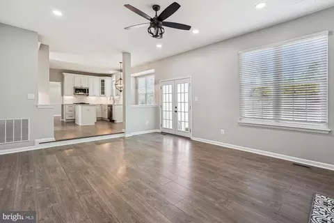 25836 Flintonbridge Dr, Chantilly, VA 20152 photo 15