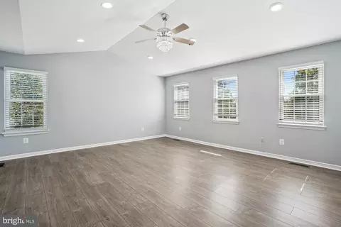 25836 Flintonbridge Dr, Chantilly, VA 20152 photo 21