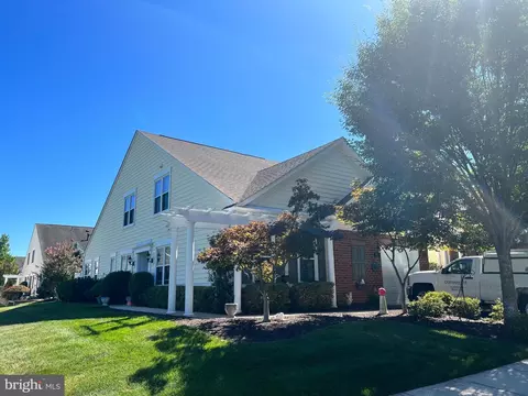 44399 Oakmont Manor Sq, Ashburn, VA 20147