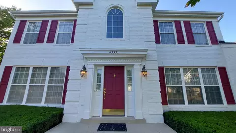 43932 Felicity Pl, Ashburn, VA 20147