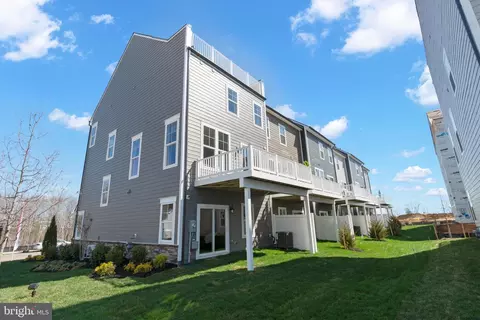 24133 Ullapool Ter, Sterling, VA 20166 photo 32
