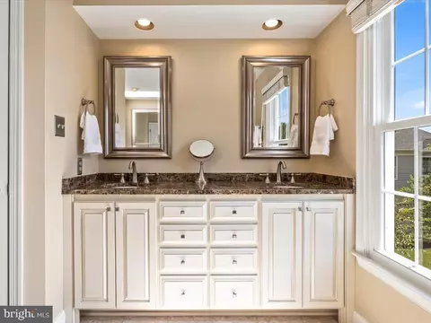 43395 Wildrose Ct, Ashburn, VA 20147 photo 22