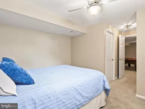 43395 Wildrose Ct, Ashburn, VA 20147 photo 34
