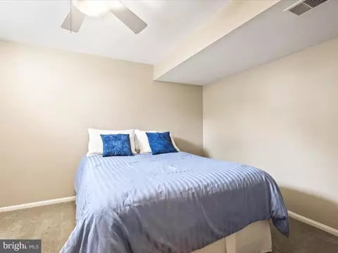 43395 Wildrose Ct, Ashburn, VA 20147 photo 35