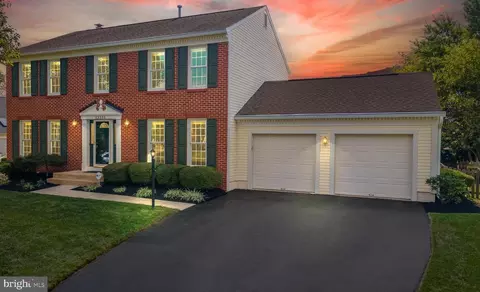 43395 Wildrose Ct, Ashburn, VA 20147 photo 3